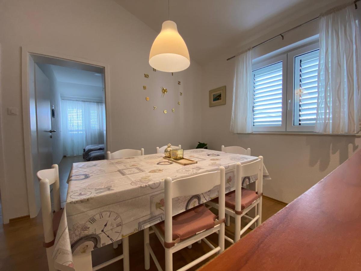 Apartmani Mare Baska Voda Exterior photo