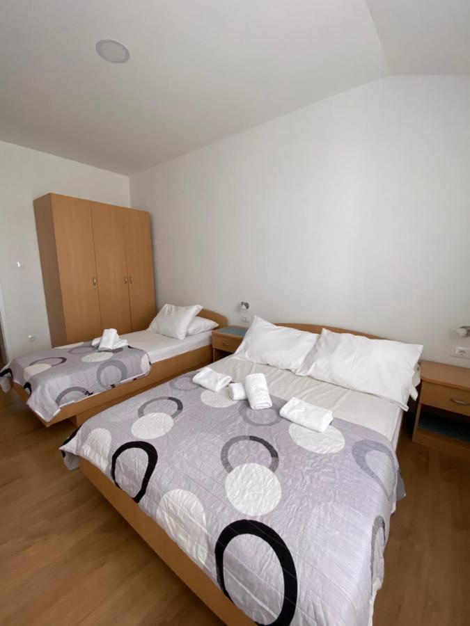 Apartmani Mare Baska Voda Exterior photo