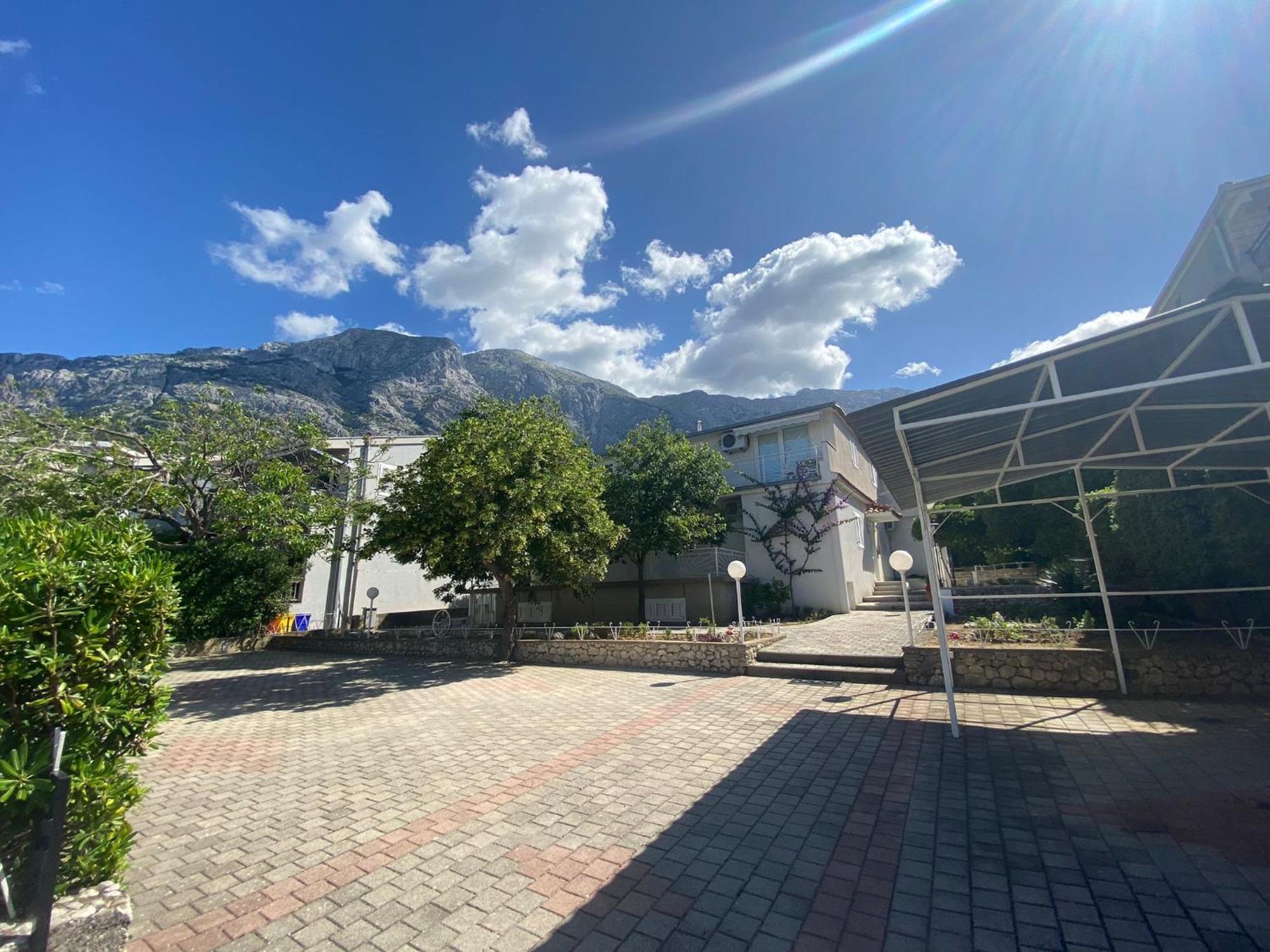 Apartmani Mare Baska Voda Exterior photo